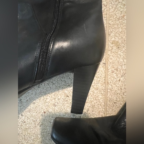 Greenwich village long high heels black boots size 9M great condition - Picture 4 of 6